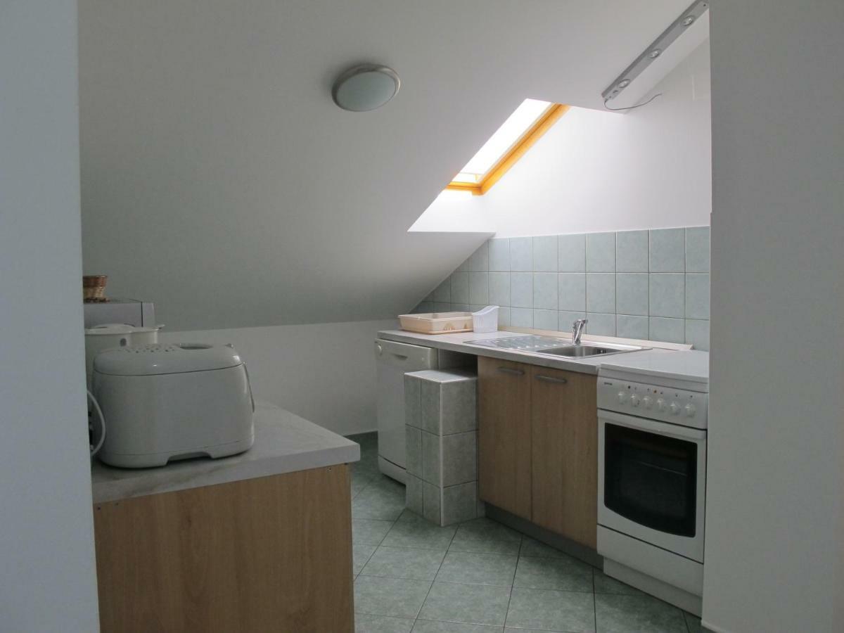 Apartmani Stille Karlobag Kültér fotó