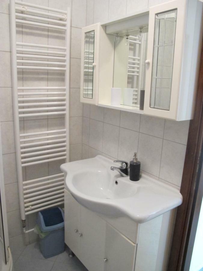 Apartmani Stille Karlobag Kültér fotó